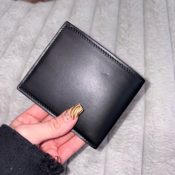 Black Leather Wallet - Picture 2 of 5